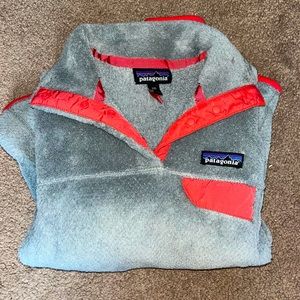 Patagonia Pink/Grey pullover